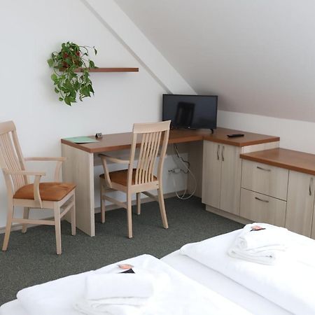 Tisnovska Rychta Hotel Ngoại thất bức ảnh